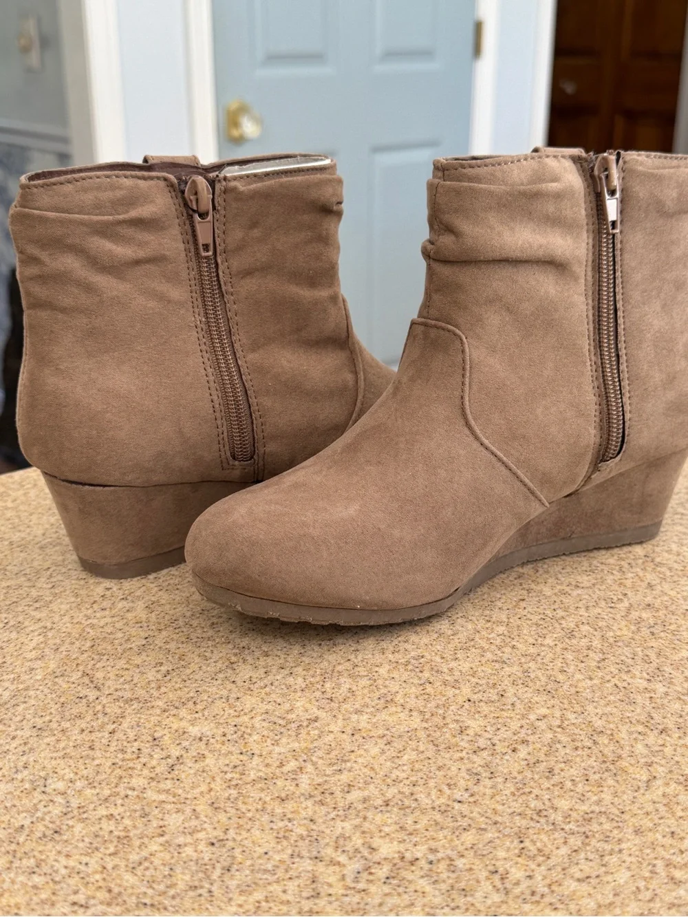 Nine West Girls Suede Wedge Ankle Booties Youth 4 Tan Brown Katyah New